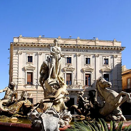 1 Bedroom Cozy In Siracusa Apartmán Syracuse